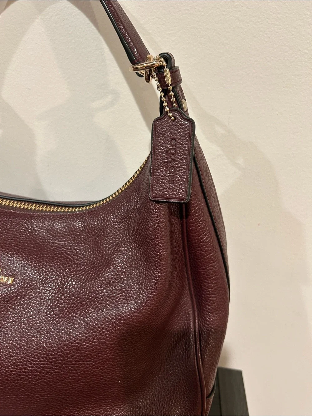 COACH Burgundy Harley Hobo Shoulder Bag Pebble Leather EUC - Picture 5 of 12